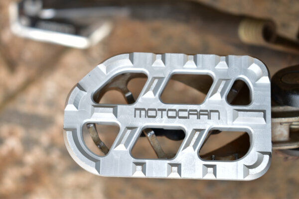 Anti Slip Foot Peg For KTM 390 Adventure - Image 3